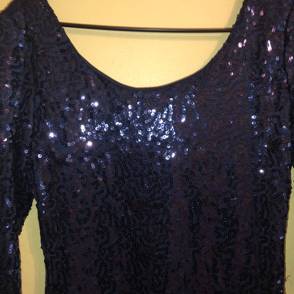 Navy blue sequin skin tight dress: Size large - Picture 3 of 3